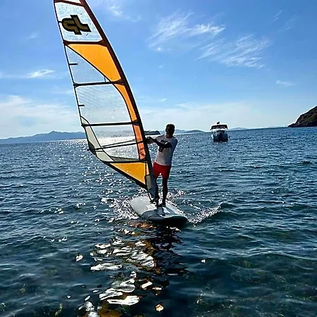 Szálloda Paradise Guemuesluek 3*