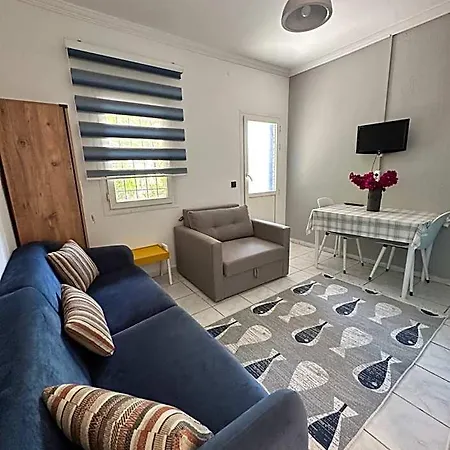 Szálloda Paradise Guemuesluek 3*