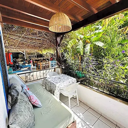 Szálloda Paradise Guemuesluek 3*